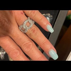 Open Link CZ, reversible ring